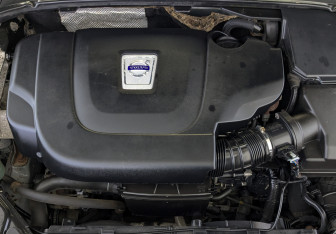 Подержанный автомобиль Volvo XC70 2011 года (9 фото)