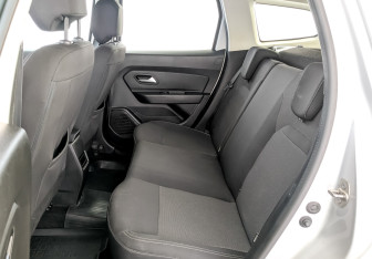 Подержанный автомобиль Renault Duster 2021 года (12 фото)