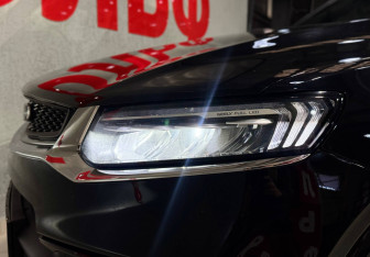 Подержанный автомобиль Geely Tugella 2022 года (28 фото)