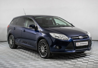 Подержанный автомобиль Ford Focus Wagon 2013 года (3 фото)