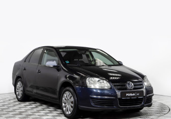 Подержанный автомобиль Volkswagen Jetta Sedan 2008 года (2 фото)
