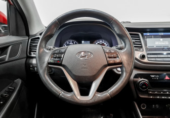 Подержанный автомобиль Hyundai Tucson 2018 года (21 фото)