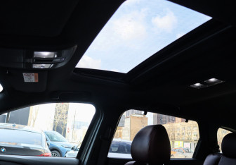 Подержанный автомобиль Mazda CX-9 2021 года (12 фото)