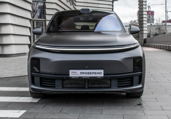 Подержанный автомобиль LiXiang L7 2023 года (2 фото)