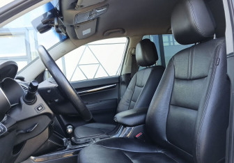 Подержанный автомобиль Kia Sorento 2014 года (21 фото)