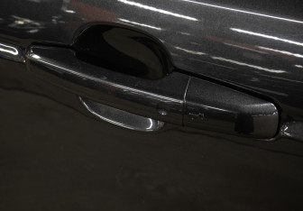 Подержанный автомобиль Land Rover Range Rover Sport 2020 года (26 фото)