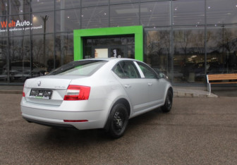 Новый Skoda Octavia Liftback 2024 (8 фото)