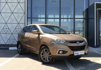 Подержанный автомобиль Hyundai ix35 2013 года (3 фото)
