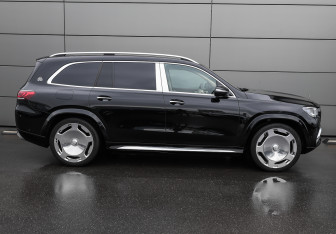 Подержанный автомобиль Mercedes-Benz Maybach GLS 2023 года (4 фото)