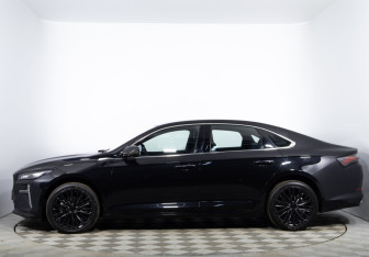 Подержанный автомобиль Geely Preface 2024 года (8 фото)