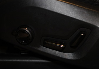 Подержанный автомобиль Volvo XC90 2019 года (14 фото)