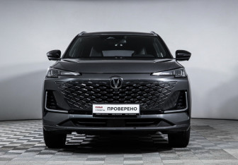 Подержанный автомобиль Changan CS55PLUS 2023 года (2 фото)