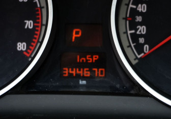 Подержанный автомобиль Opel Astra Hatchback 2010 года (13 фото)