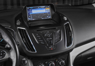 Подержанный автомобиль Ford Kuga 2013 года (17 фото)