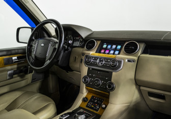 Подержанный автомобиль Land Rover Discovery 2013 года (9 фото)