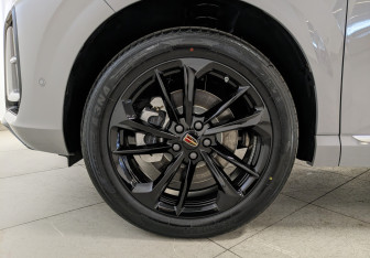 Новый Hongqi HS3 2024 (7 фото)