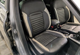 Подержанный автомобиль Renault Arkana 2021 года (22 фото)