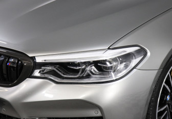 Подержанный автомобиль BMW M5 Sedan 2019 года (7 фото)