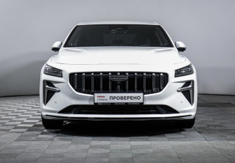 Подержанный автомобиль Geely Preface 2024 года (2 фото)
