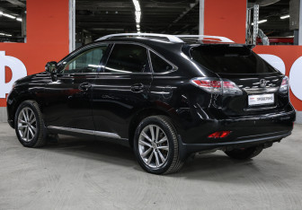 Подержанный автомобиль Lexus RX 2012 года (7 фото)