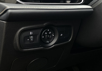 Подержанный автомобиль Omoda S5 GT 2024 года (21 фото)