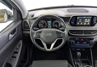 Подержанный автомобиль Hyundai Tucson 2019 года (21 фото)