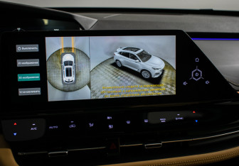 Подержанный автомобиль Changan UNI-K 2024 года (24 фото)