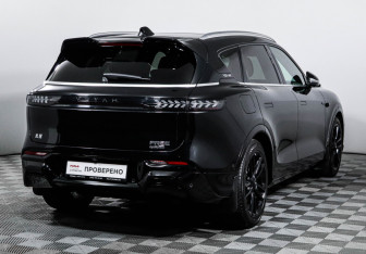 Подержанный автомобиль Voyah Free 2023 года (5 фото)