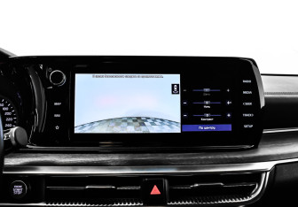 Подержанный автомобиль Kia K5 2020 года (19 фото)