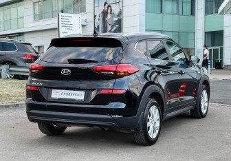 Подержанный автомобиль Hyundai Tucson 2018 года (5 фото)