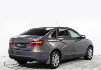 Подержанный автомобиль LADA (ВАЗ) Vesta Sedan 2017 года (4 фото)