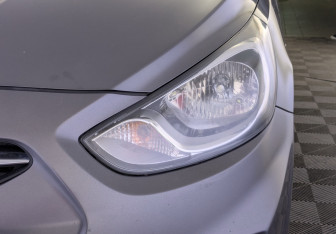 Подержанный автомобиль Hyundai Solaris Sedan 2011 года (12 фото)