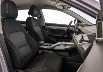 Подержанный автомобиль Geely Coolray 2022 года (24 фото)