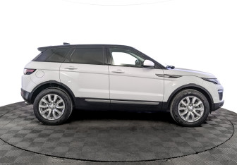Подержанный автомобиль Land Rover Range Rover Evoque 2018 года (4 фото)