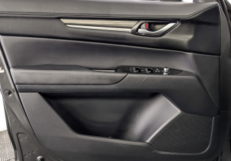 Подержанный автомобиль Mazda CX-5 2024 года (19 фото)