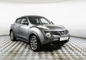 Подержанный автомобиль Nissan Juke 2013 года (3 фото)