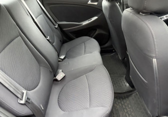 Подержанный автомобиль Hyundai Solaris Sedan 2014 года (11 фото)