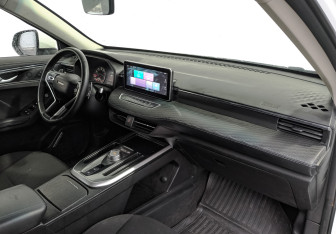 Подержанный автомобиль Haval Jolion 2023 года (11 фото)