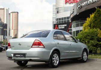 Подержанный автомобиль Nissan Almera Classic 2006 года (4 фото)