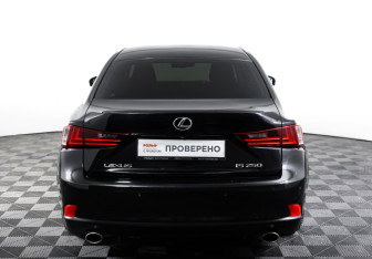 Подержанный автомобиль Lexus IS Sedan 2014 года (6 фото)