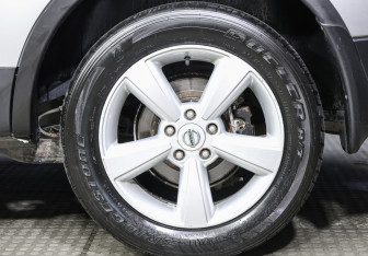 Подержанный автомобиль Nissan Qashqai+2 2010 года (23 фото)