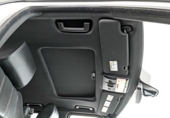 Подержанный автомобиль Land Rover Range Rover Sport 2013 года (22 фото)