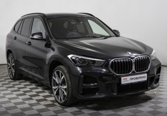 Подержанный автомобиль BMW X1 2019 года (3 фото)
