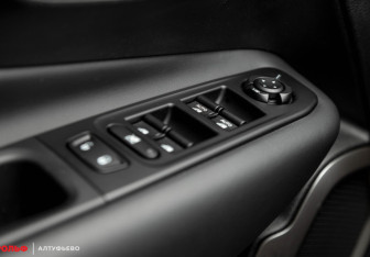 Новый Jeep Renegade 2025 (12 фото)