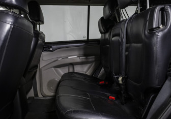 Подержанный автомобиль Mitsubishi Pajero Sport 2014 года (13 фото)