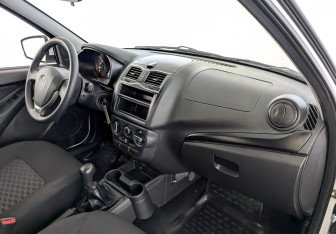 Подержанный автомобиль LADA (ВАЗ) Granta Sedan 2024 года (11 фото)
