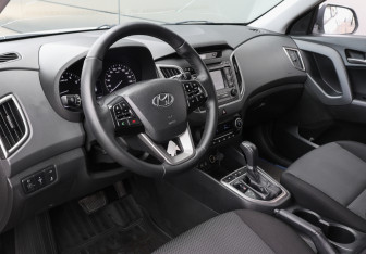 Подержанный автомобиль Hyundai Creta 2016 года (17 фото)