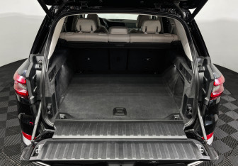 Подержанный автомобиль BMW X5 2020 года (9 фото)