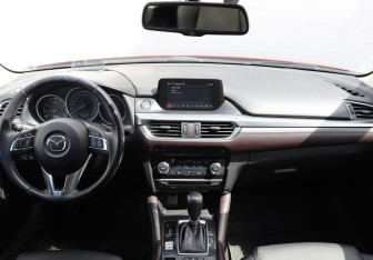 Подержанный автомобиль Mazda 6 Sedan 2016 года (13 фото)