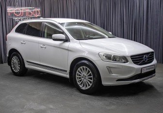 Подержанный автомобиль Volvo XC60 2013 года (3 фото)